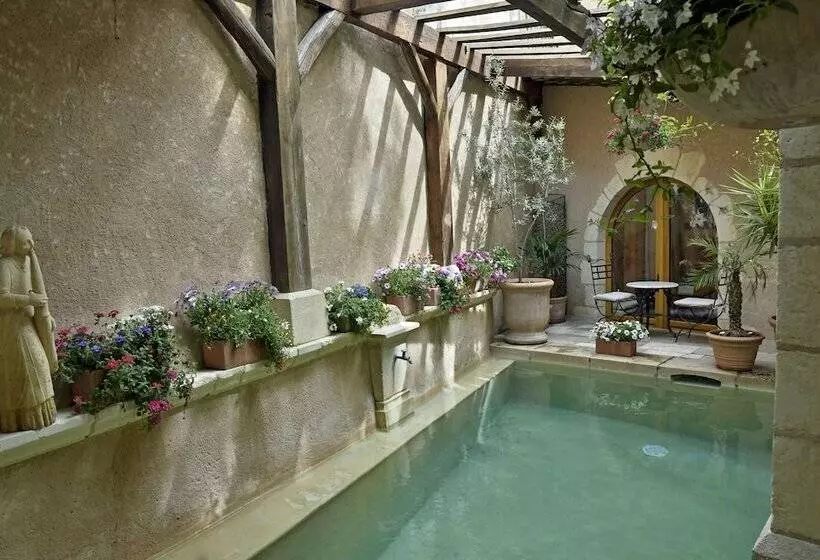 Fotos del hotel Un Mas En Ville:  2