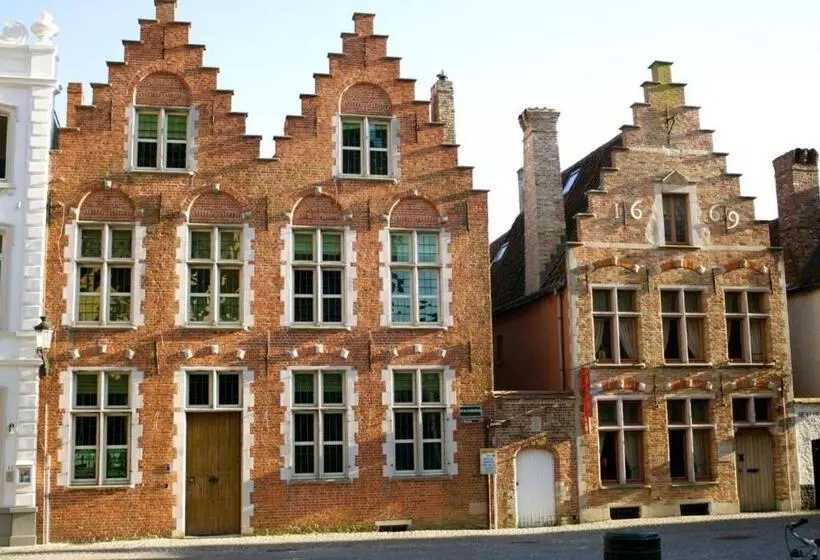 Fotos del hotel B&b Saintsauveur Bruges:  7