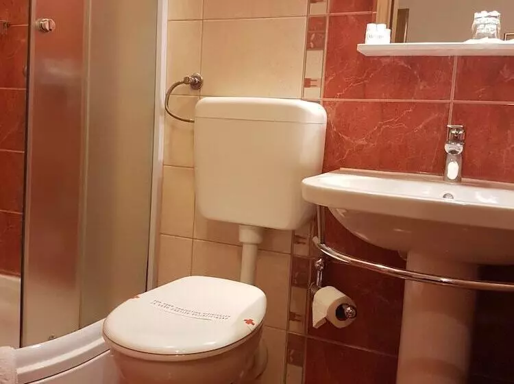 Fotos del hotel Villa Cardak:  11