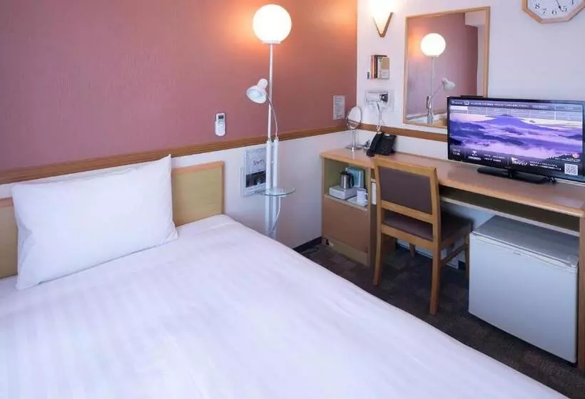 Fotos del hotel Toyoko Inn Soka-eki Nishi-guchi:  2