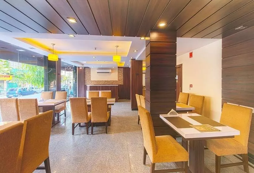 Fotos del hotel Treebo Trend Globe International:  2