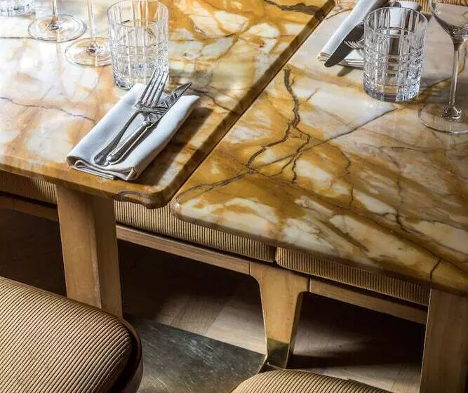 Fotos del hotel Nolinski Paris:  11
