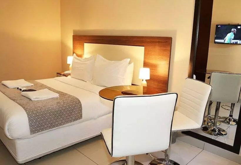 Fotos del hotel Eagle Nest Luxury Accommodation:  17