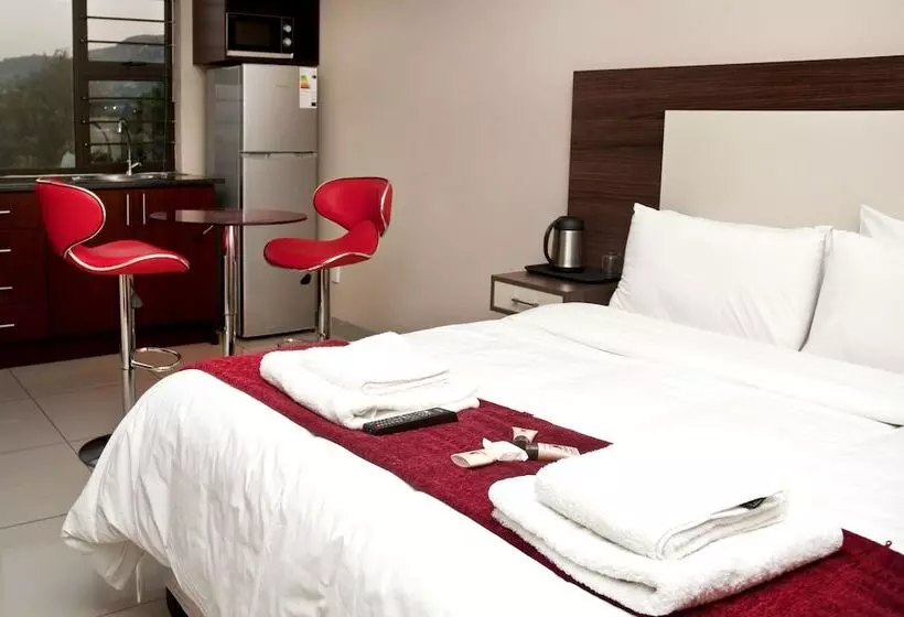 Fotos del hotel Eagle Nest Luxury Accommodation:  9