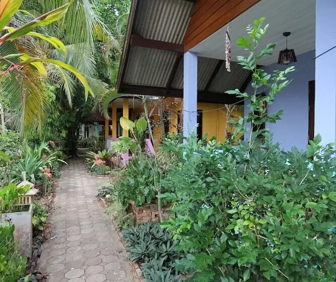 Fotos del hotel Na Vela Village:  24