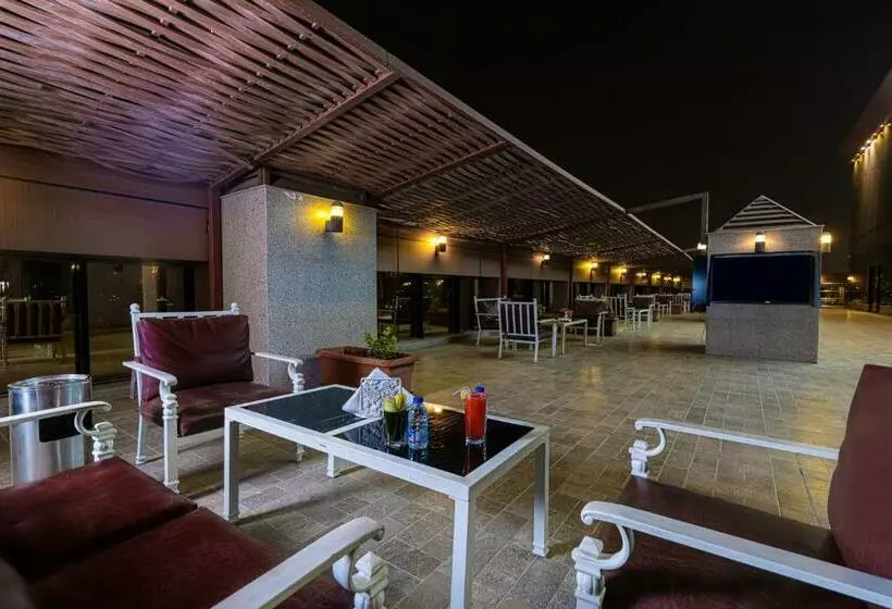 Fotos del hotel Platinum Seventy:  56