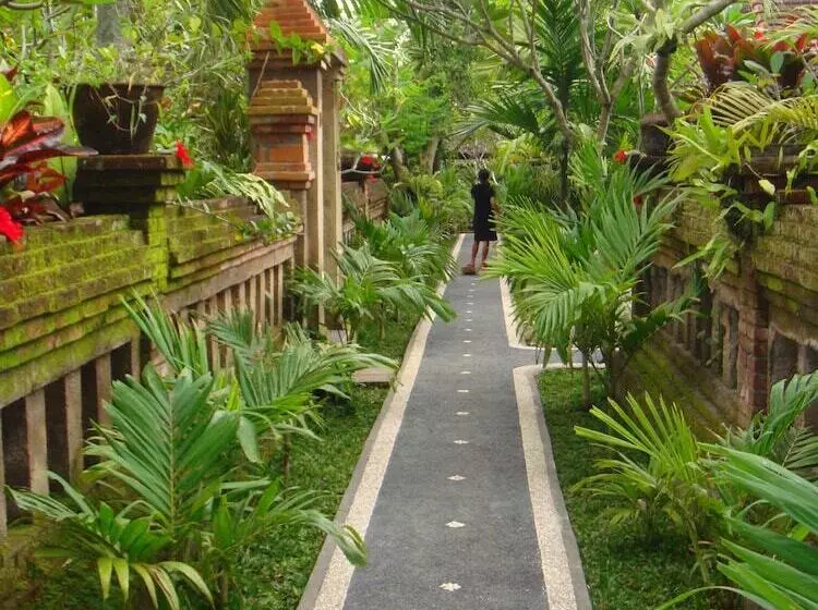 Fotos del hotel Puri Asri Villa:  10