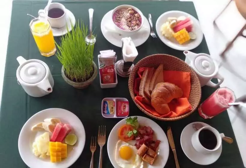 Fotos del hotel Puri Asri Villa:  9