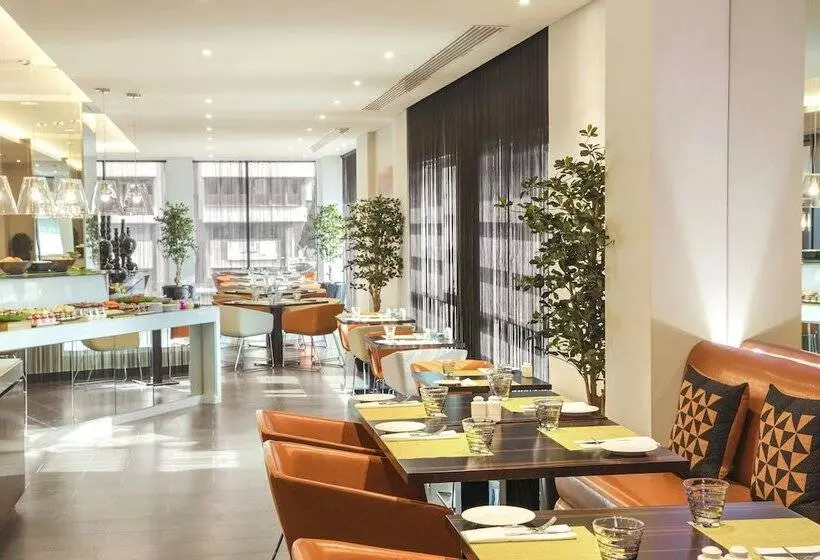 Fotos del hotel Centro Shaheen Jeddah By Rotana:  8