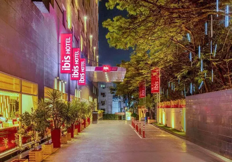 Fotos del hotel Ibis Hyderabad Hitech City:  8