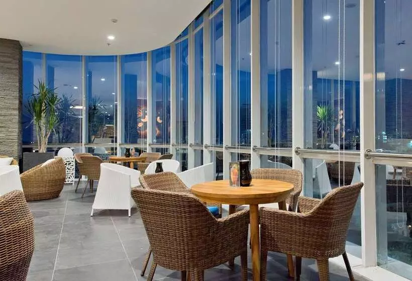 Fotos del hotel Melia Makassar:  50