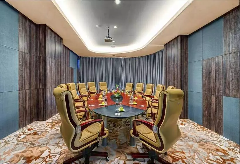 Fotos del hotel Melia Makassar:  34