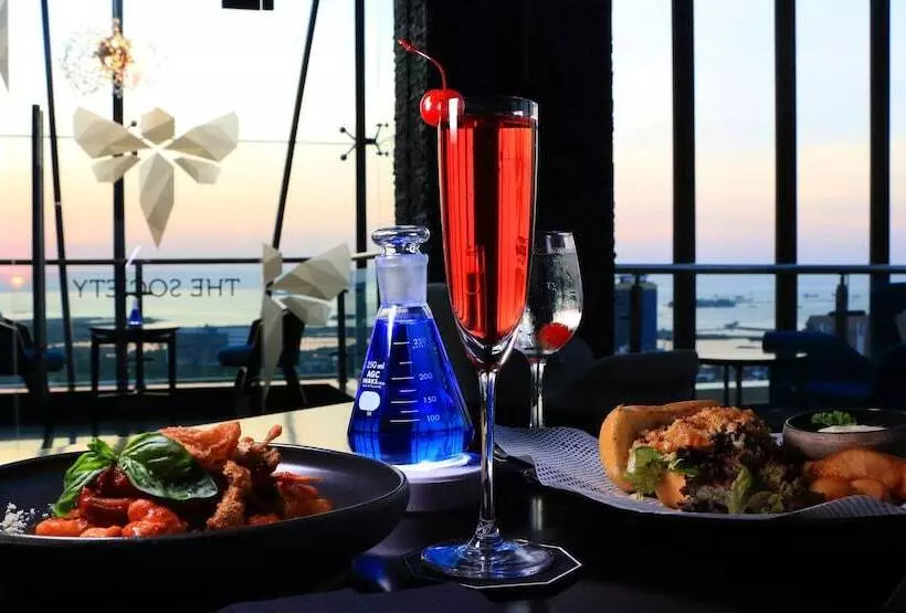 Fotos del hotel Melia Makassar:  54