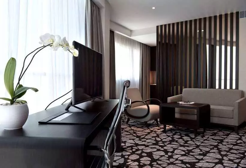 Fotos del hotel Melia Makassar:  6