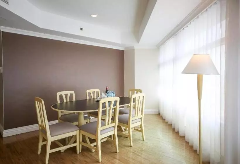 Fotos del hotel Infinity Tower Suites:  25