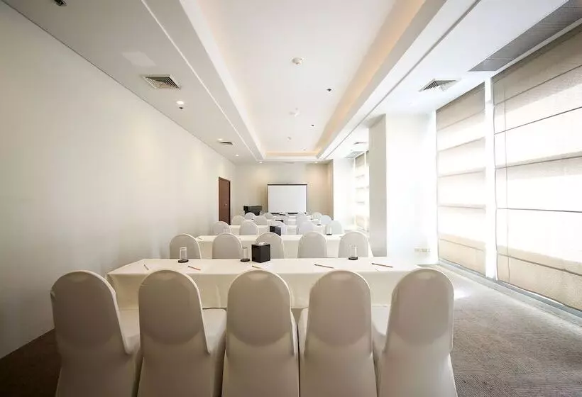 Fotos del hotel Infinity Tower Suites:  5