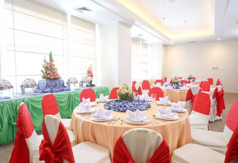 Fotos del hotel Infinity Tower Suites:  14