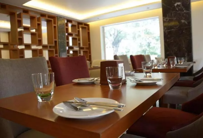 Fotos del hotel Connaught Royale Delhi:  9
