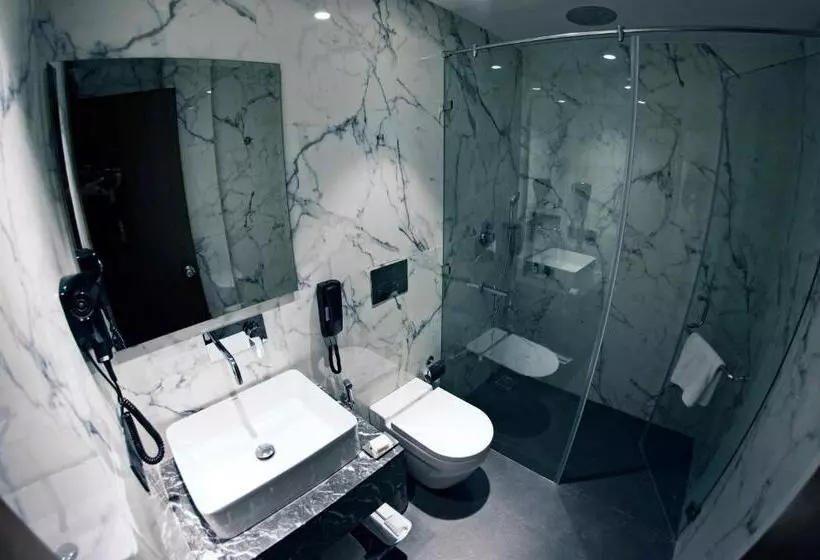Fotos del hotel Connaught Royale Delhi:  10