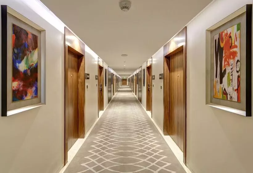 Fotos del hotel Holiday Inn Kolkata Airport, An Ihg:  16