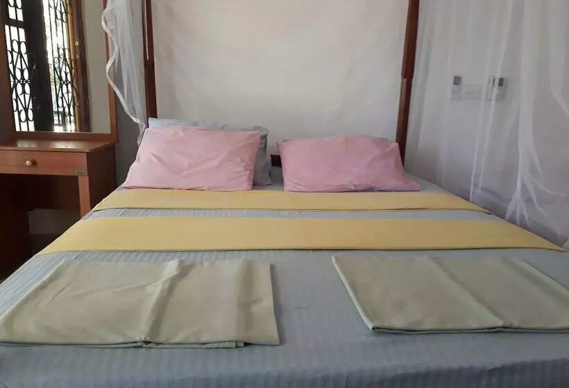 Fotos del hotel Traveller S Home:  9