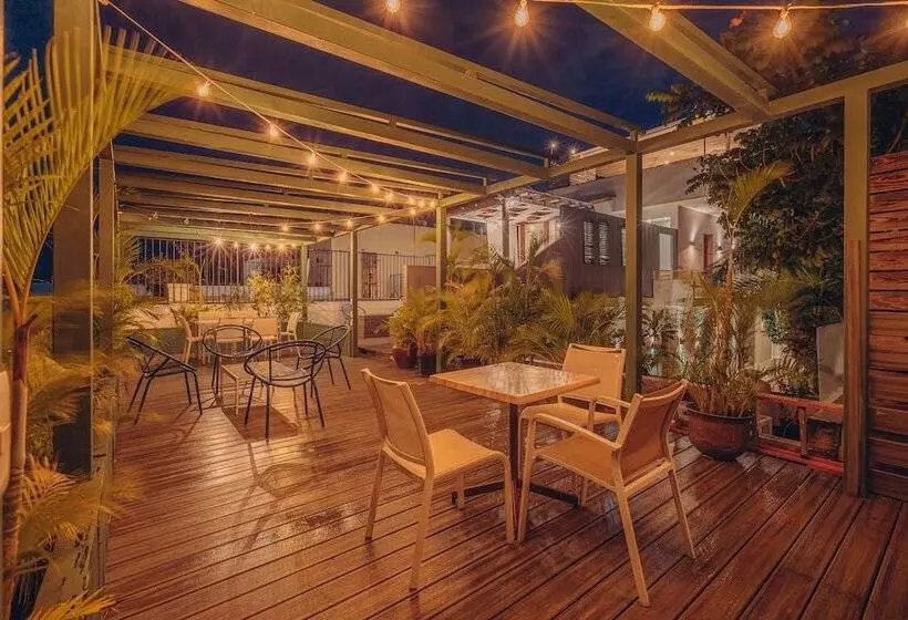 Fotos del hotel Luca  By The Oxo House:  7