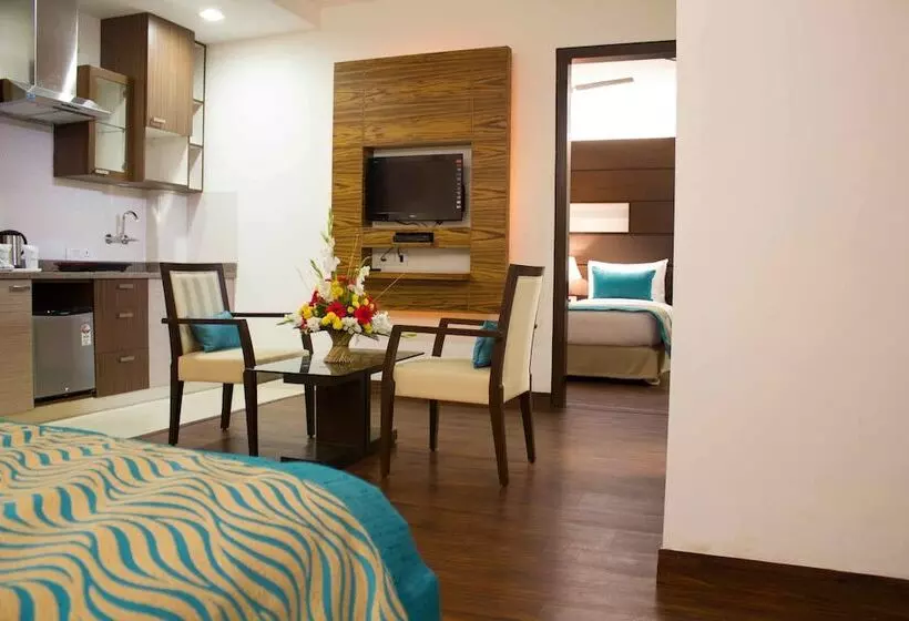 Fotos del hotel Stately Suites Golf Course Road:  23