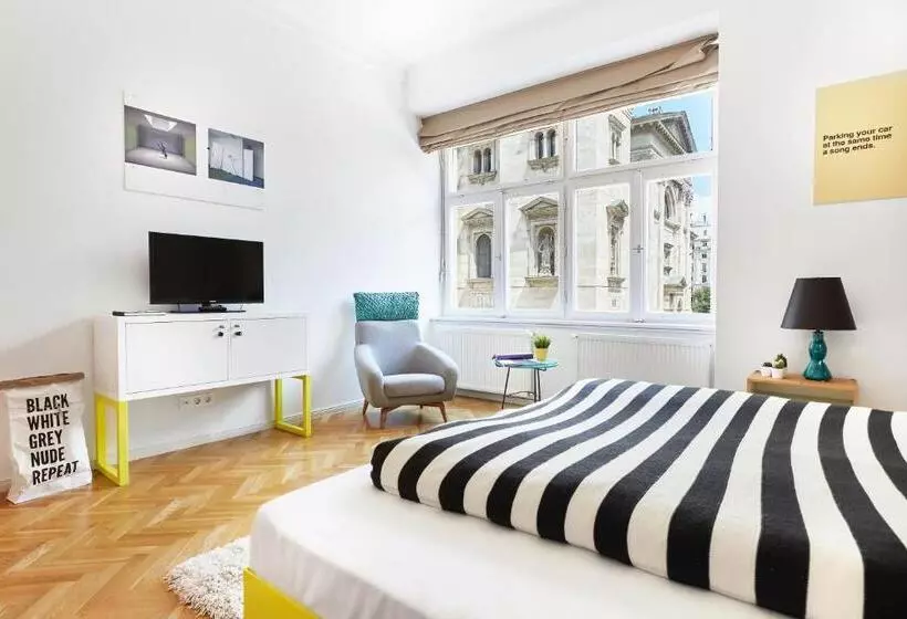 Fotos del hotel The Magazine  & Apartments:  12