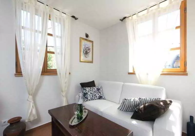 Apartments Perla