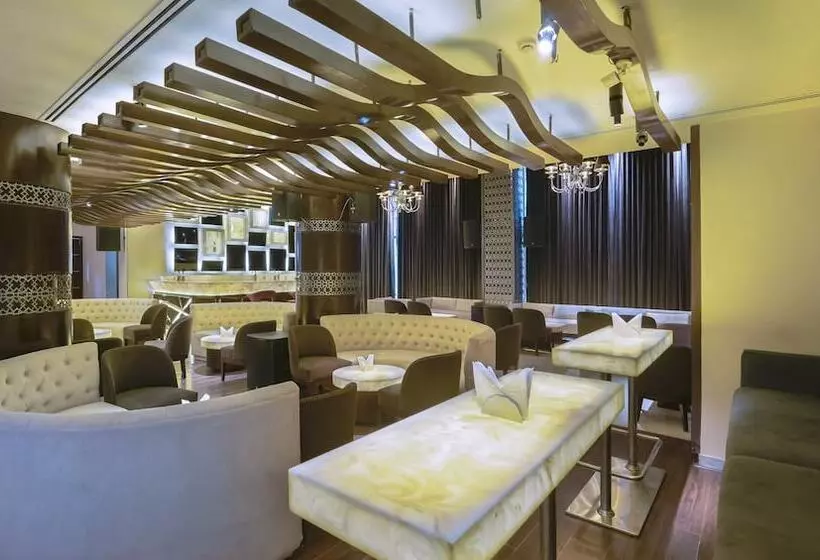 Fotos del hotel KST Sarovar Portico:  23