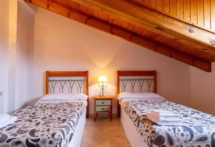 Fotos del hotel Rural Alto Gredos:  22