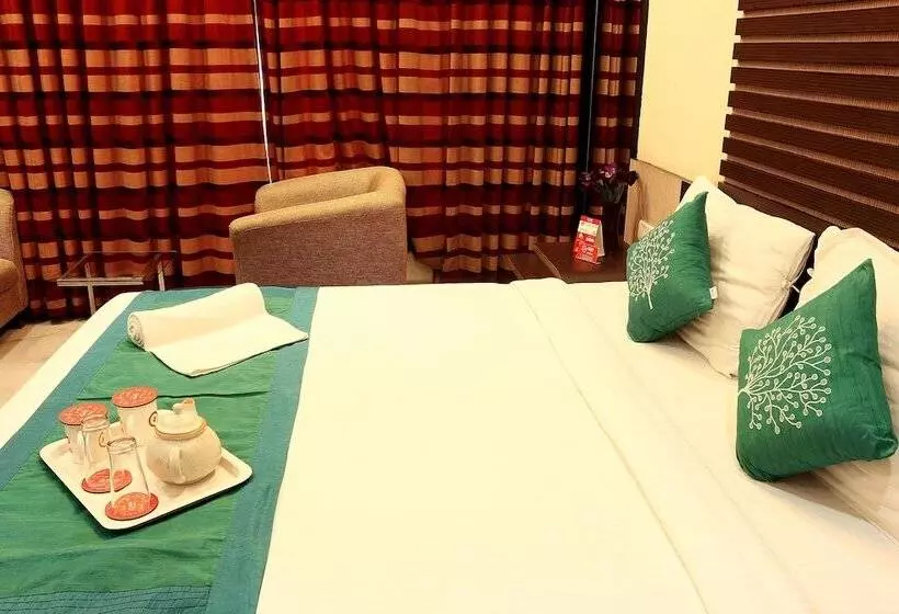 Fotos del hotel OYO 1805 Blue Orchid Corporate Inn:  17