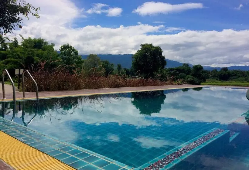 Fotos del hotel Kuad Khon Thoe Pai Cottage:  2