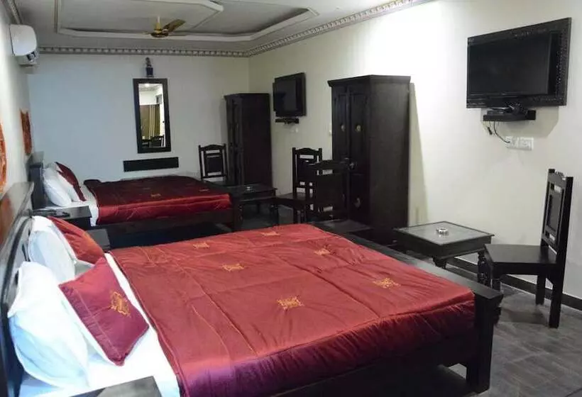 Fotos del hotel Surya Garha Heritage:  2