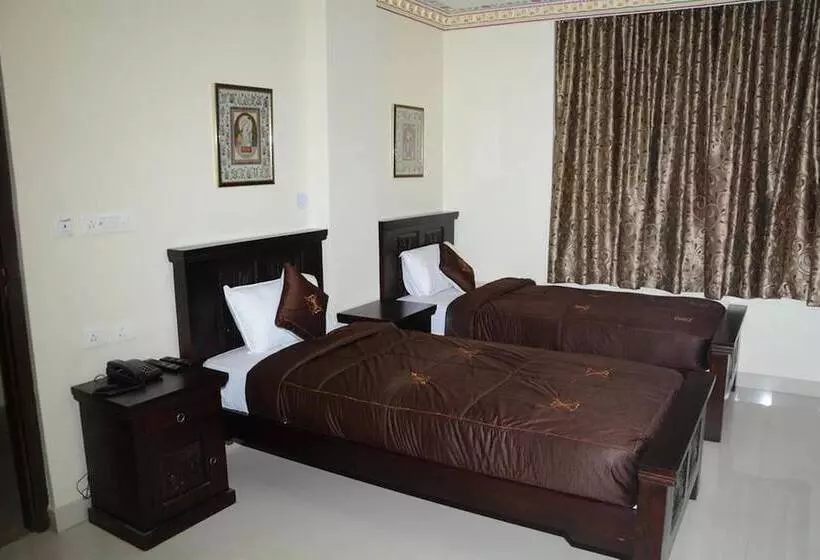 Fotos del hotel Surya Garha Heritage:  10