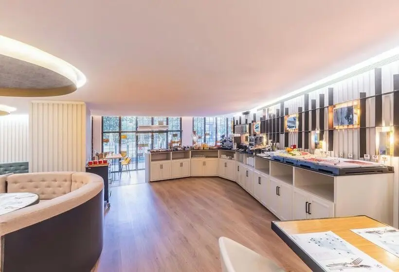 Fotos del hotel Marquis Hotels Issabel's:  7