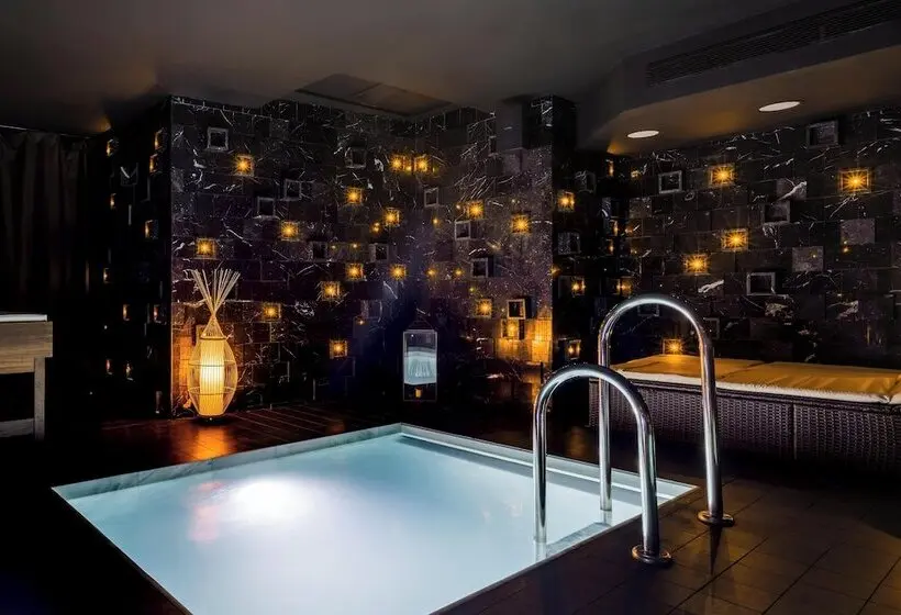 Fotos del hotel Marquis Hotels Issabel's:  11