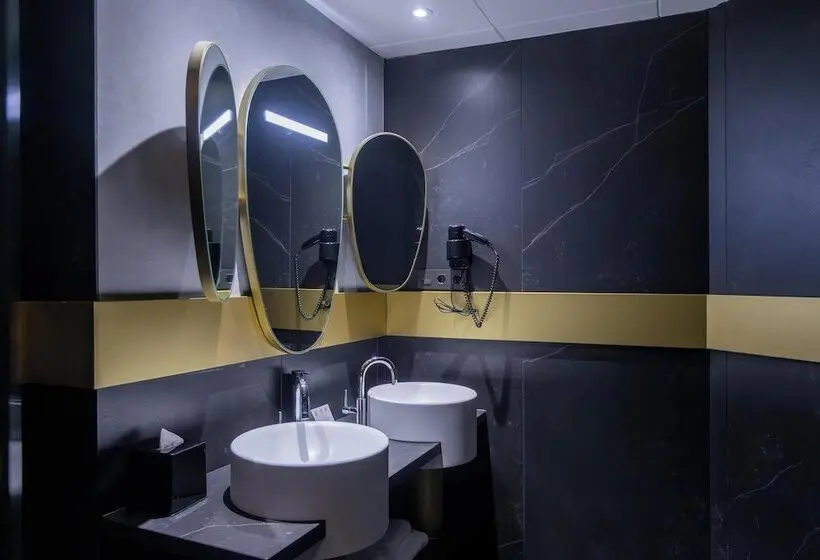 Fotos del hotel Marquis Hotels Issabel's:  39