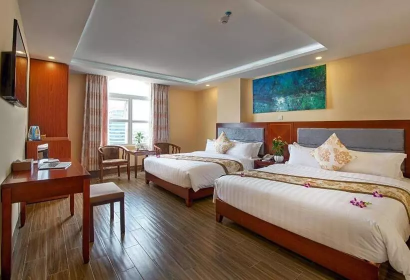 Fotos del hotel Nhat Minh Hotel And Apartment:  2