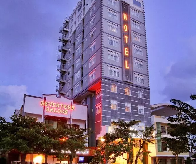Seventeen Saloon