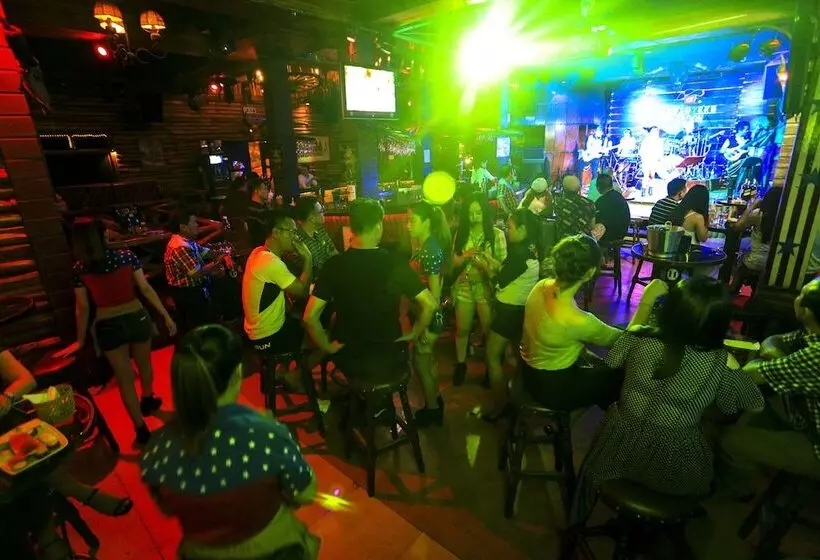 Fotos del hotel Seventeen Saloon:  23