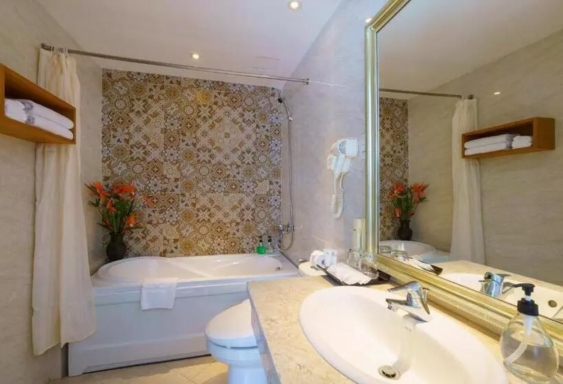 Fotos del hotel Roseland Corp:  6