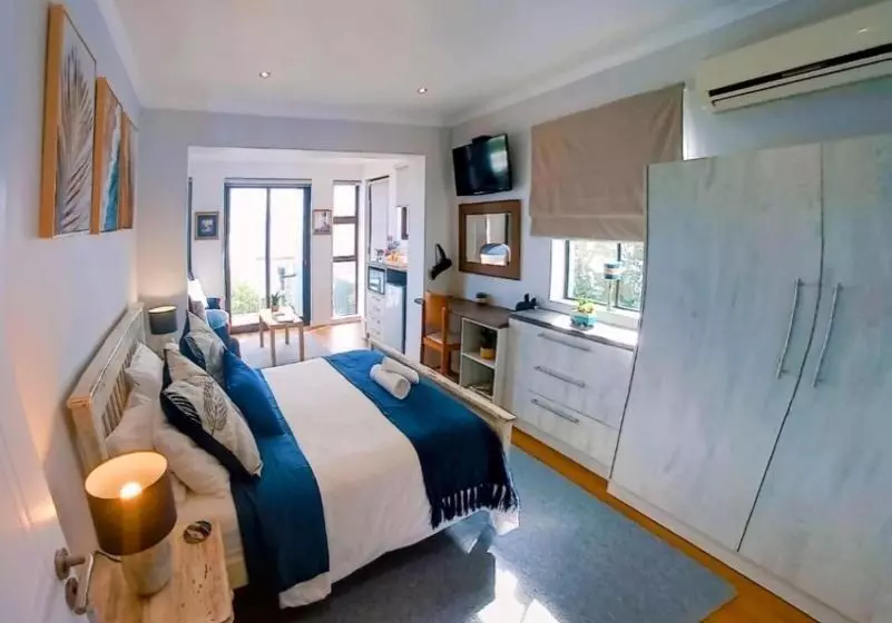 Fotos del hotel Sandcastle House Bed & Breakfast:  19