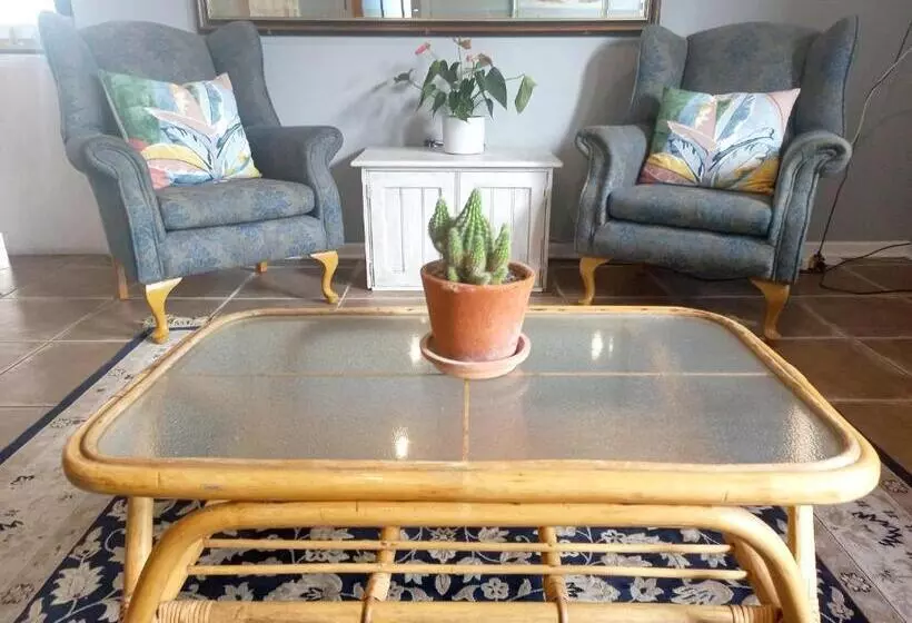 Fotos del hotel Sandcastle House Bed & Breakfast:  15