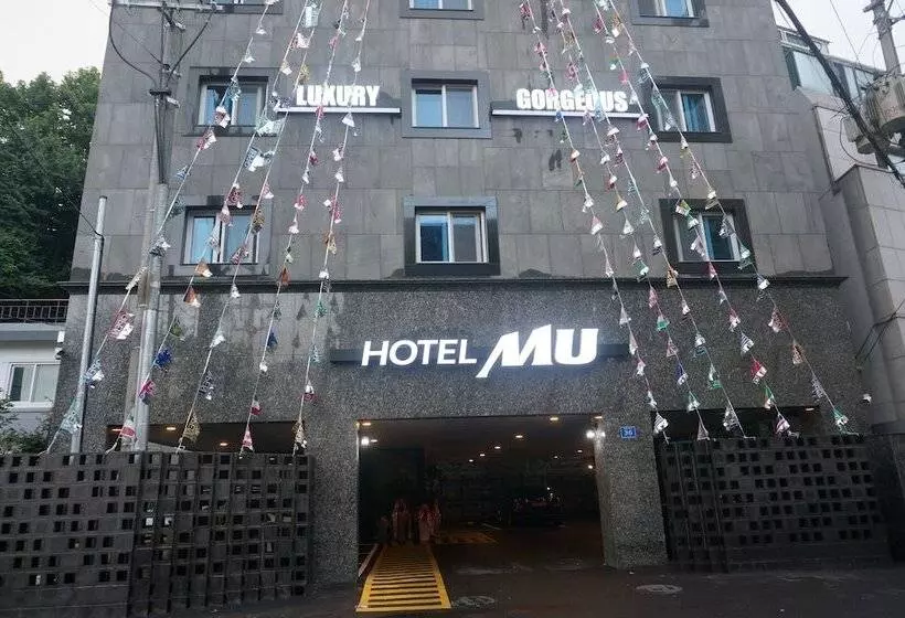 Mu