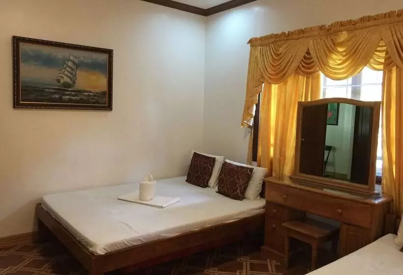 The Red Palm Resort