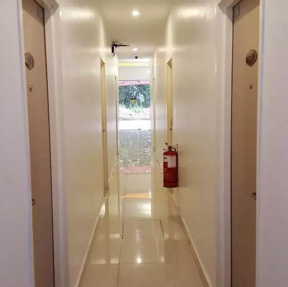 Fotos del hotel River View Inn Nusa Bestari Skudai:  7