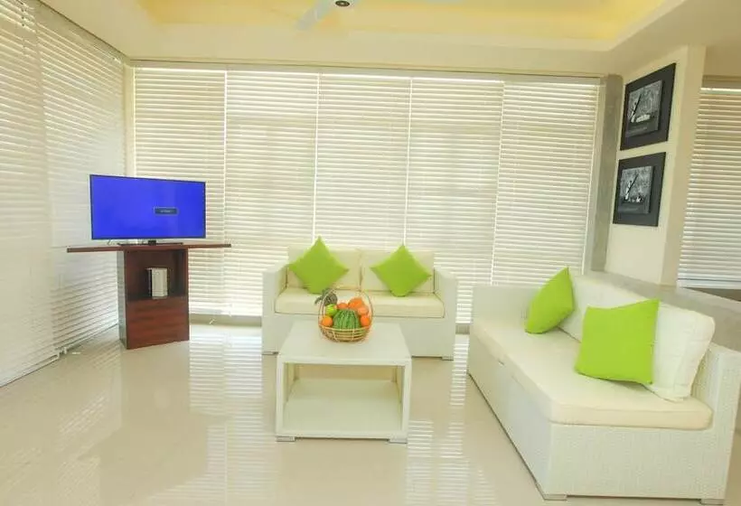 Fotos del hotel Beacon Beach Negombo:  2