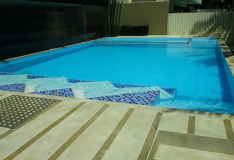Fotos del hotel Beacon Beach Negombo:  3