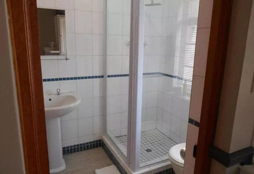 Fotos del hotel Oakwood Lodge:  17